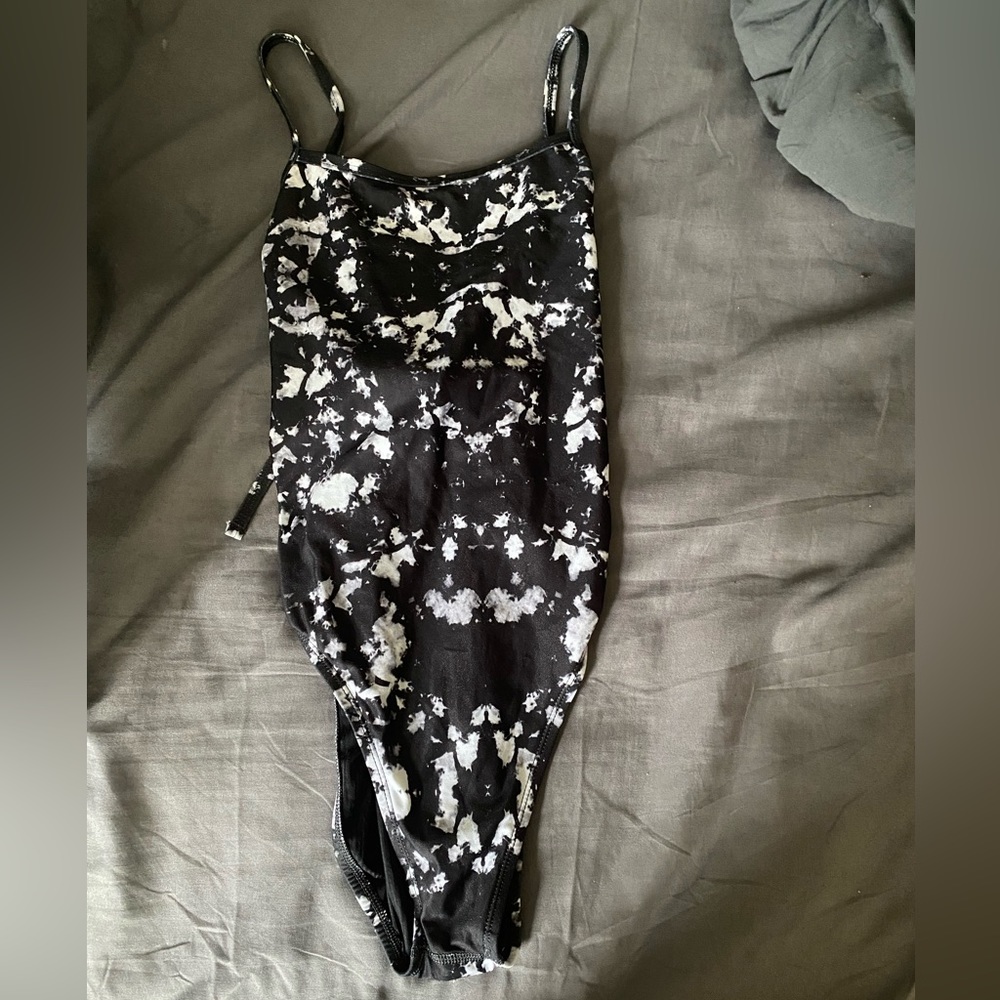 Rare Like New Jolyn Jackson 3 Tie Back Size 30 Swimsuit in Retired Black & White